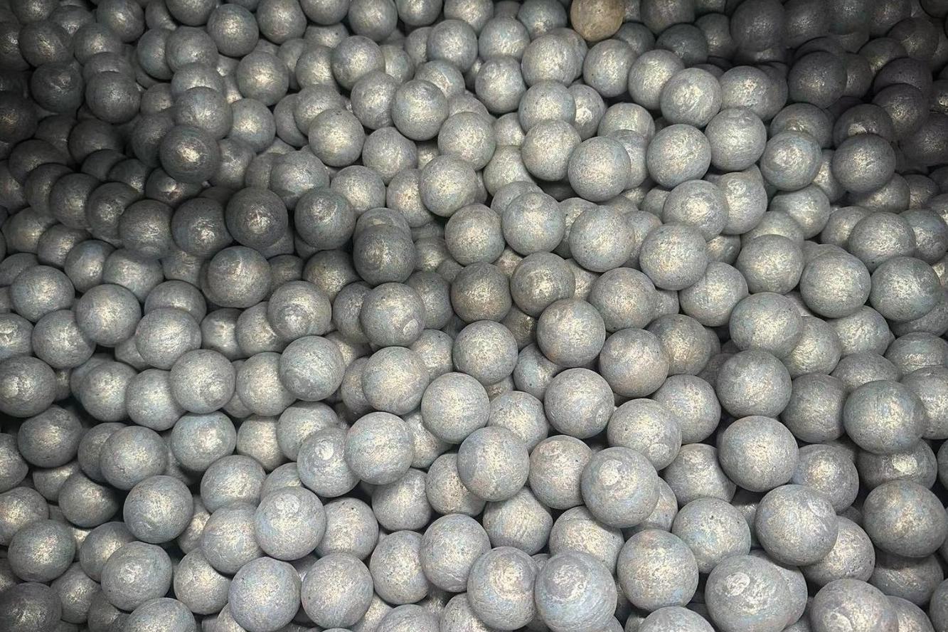 Boule de broyage en acier pour la mine de cuivre, de fer, d'argent et d'or