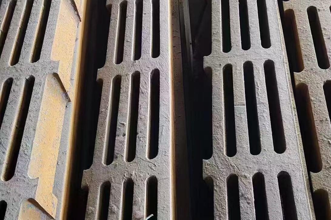 Revêtements de broyeur à tiges